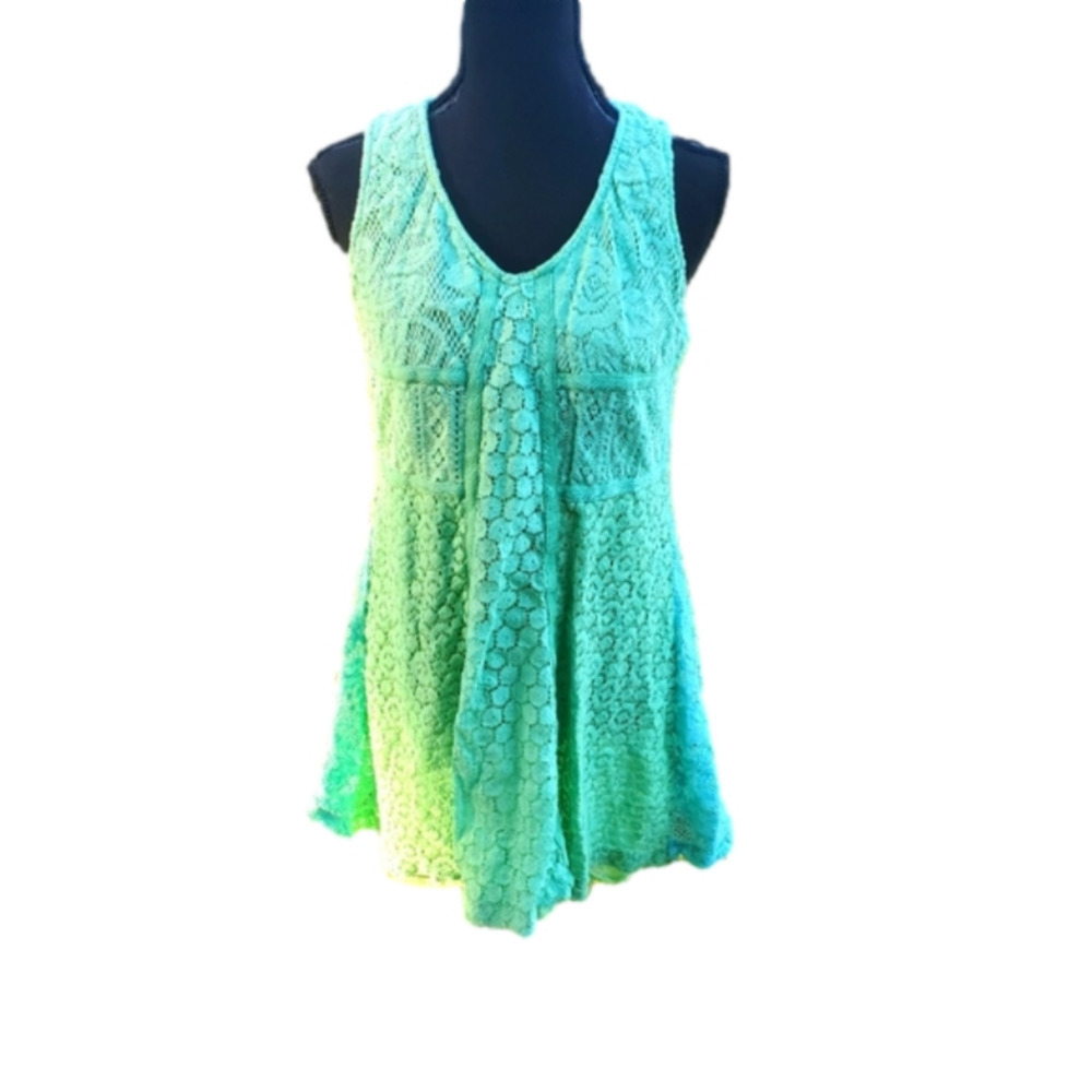 𝅺Two tone A line lace sleeveless top Medium